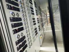 储能逆变器老化